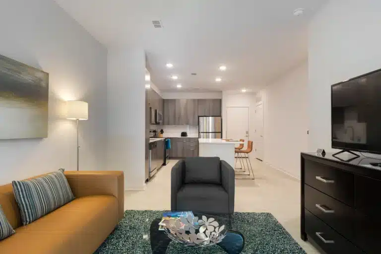 Mid Term Rentals vs Hotels